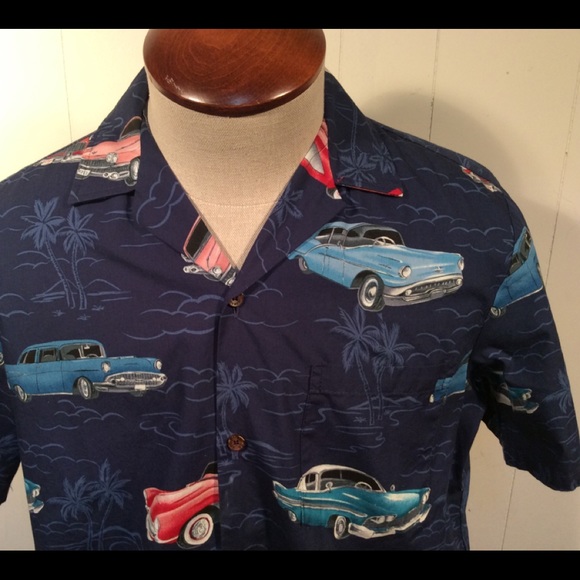 Hawaiian mens shirt with classic cars vintage - Picture 2 of 7